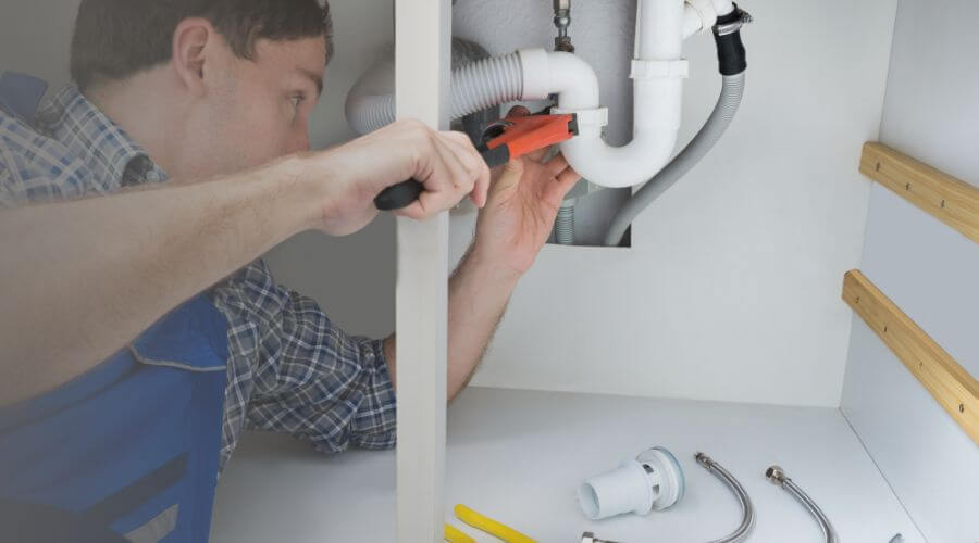 Local expert plumbing services in Tuscumbia, MO